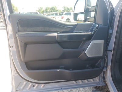 2025 Ford F-350SD Platinum