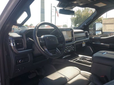 2025 Ford F-350SD Platinum