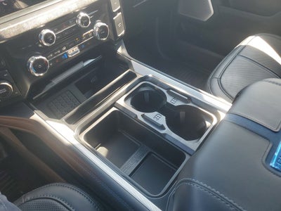 2025 Ford F-350SD Platinum