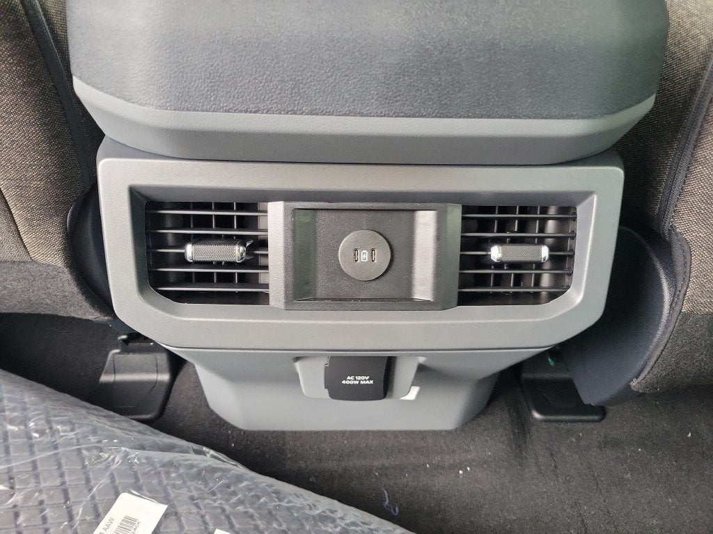 2027 Ford F-350SD XLT
