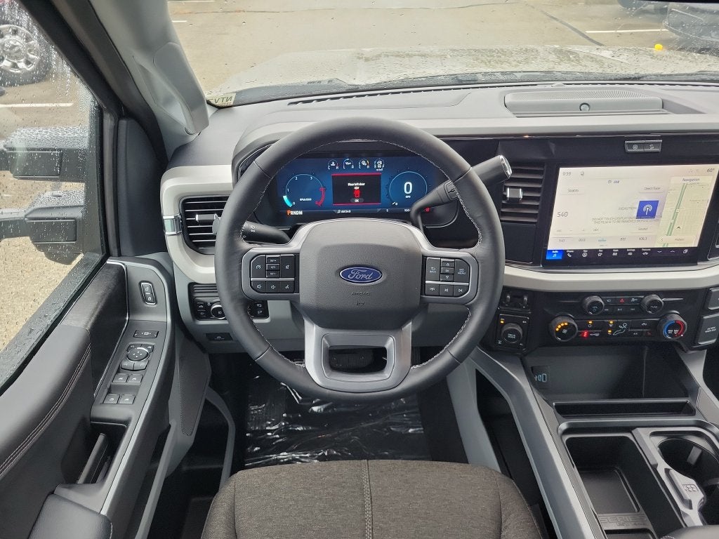 2027 Ford F-350SD XLT