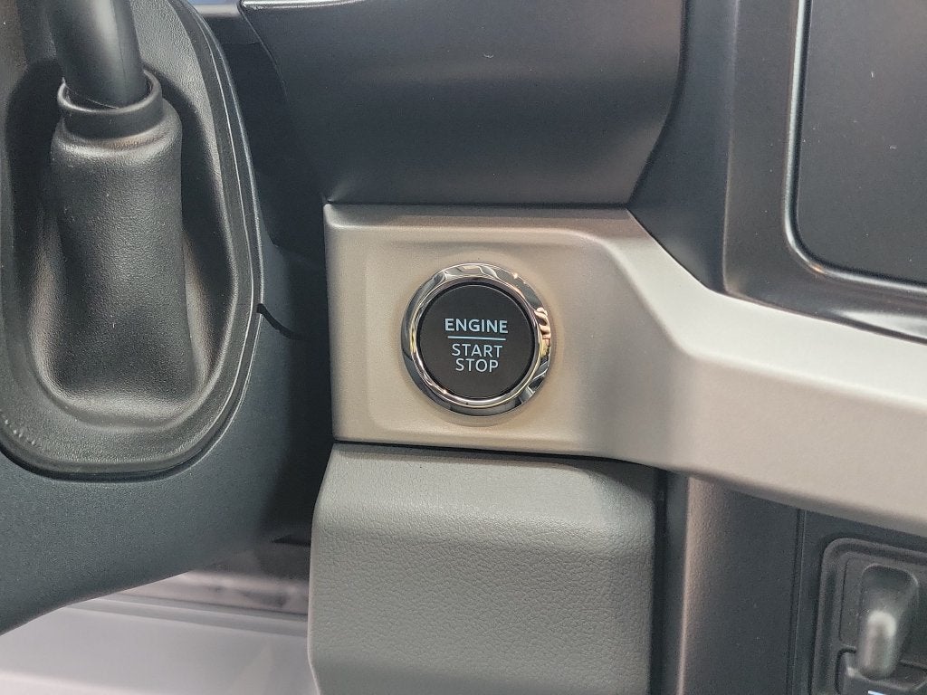 2027 Ford F-350SD XLT