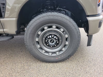 2027 Ford F-350SD XLT