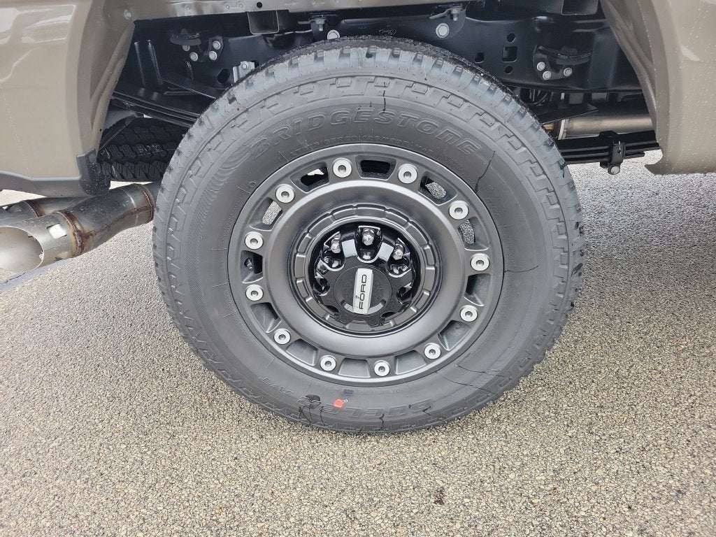2027 Ford F-350SD XLT