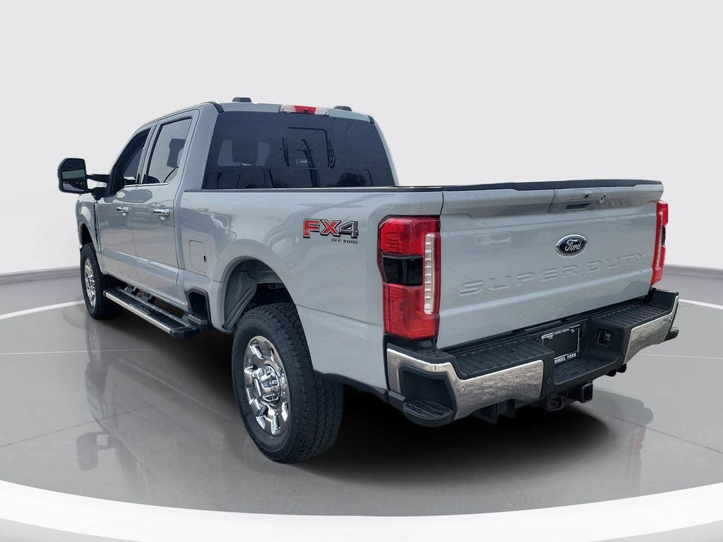 2026 Ford F-350SD Lariat