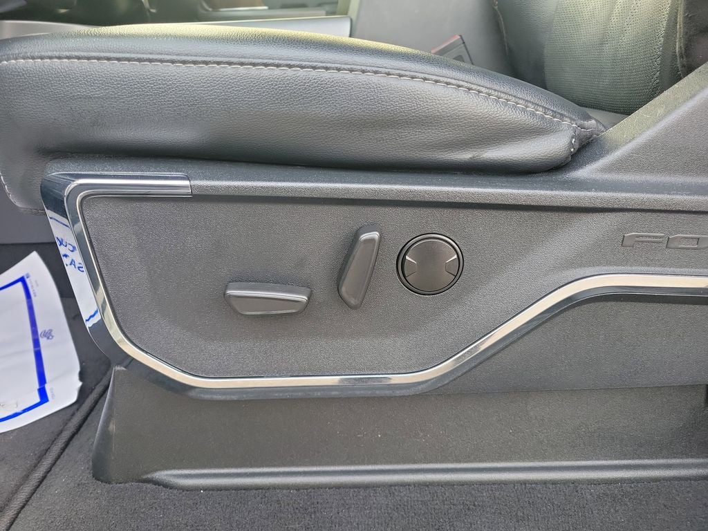 2023 Ford F-350SD Lariat