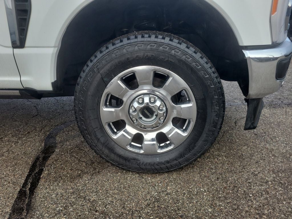 2023 Ford F-350SD Lariat