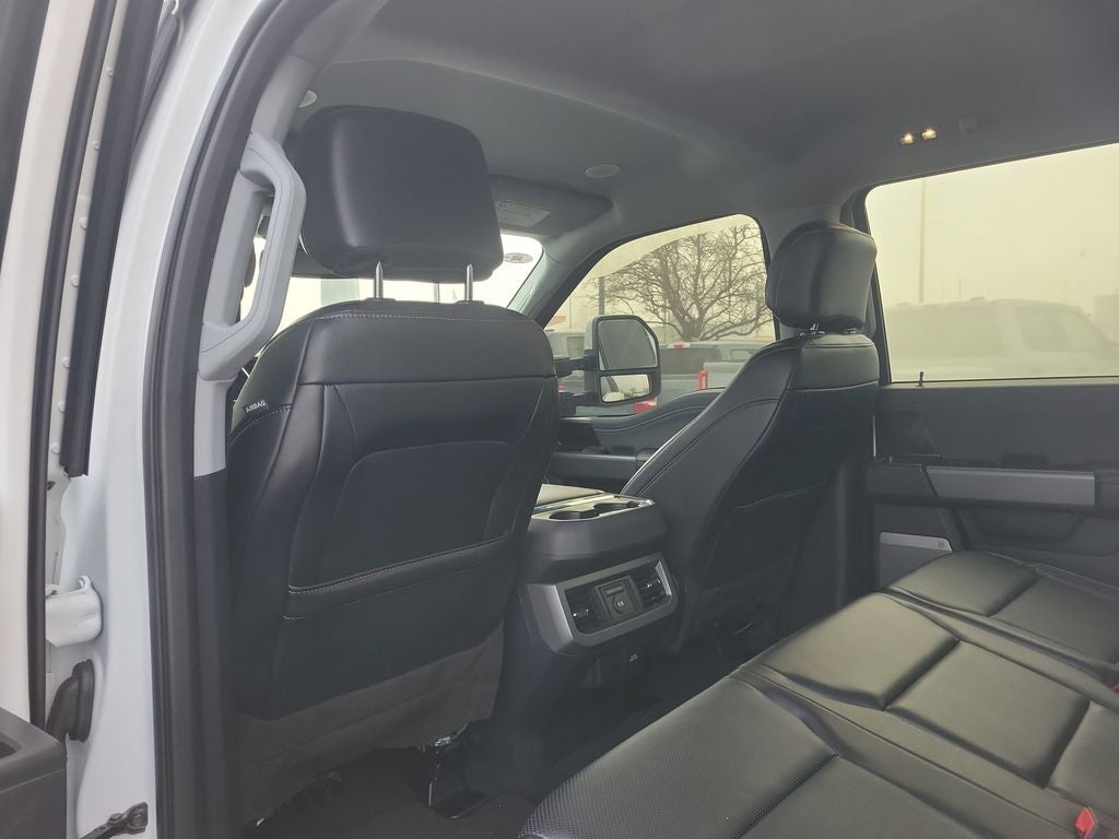 2023 Ford F-350SD Lariat