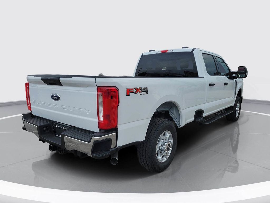 2026 Ford F-350SD XLT