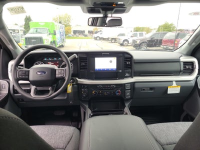 2027 Ford F-350SD XLT