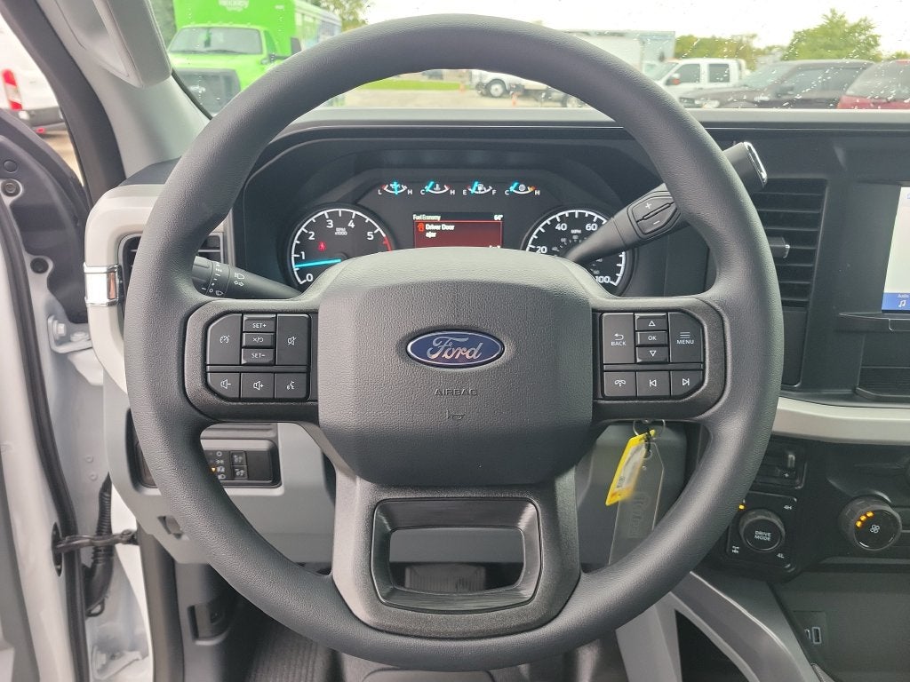 2027 Ford F-350SD XLT