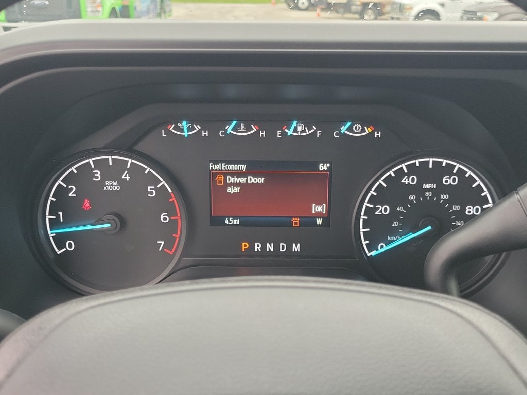 2027 Ford F-350SD XLT
