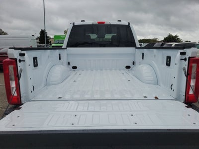 2027 Ford F-350SD XLT