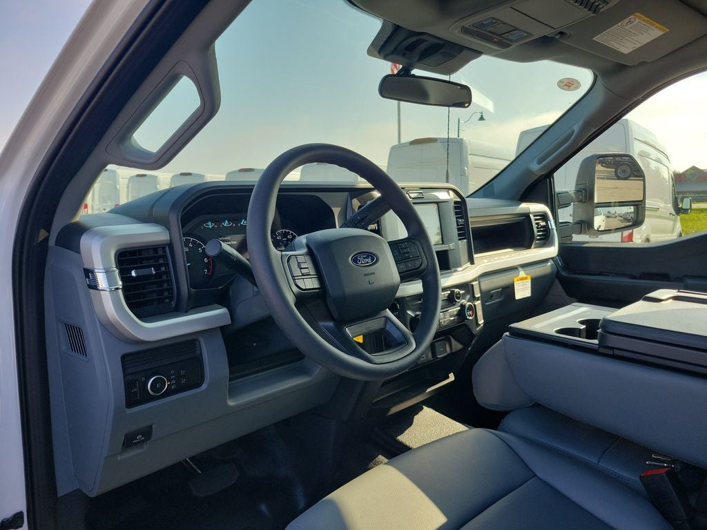 2027 Ford F-350SD XL