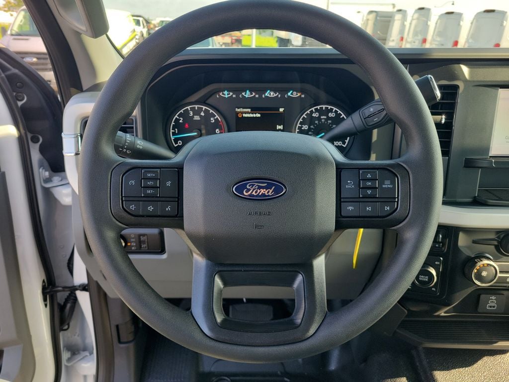 2027 Ford F-350SD XL