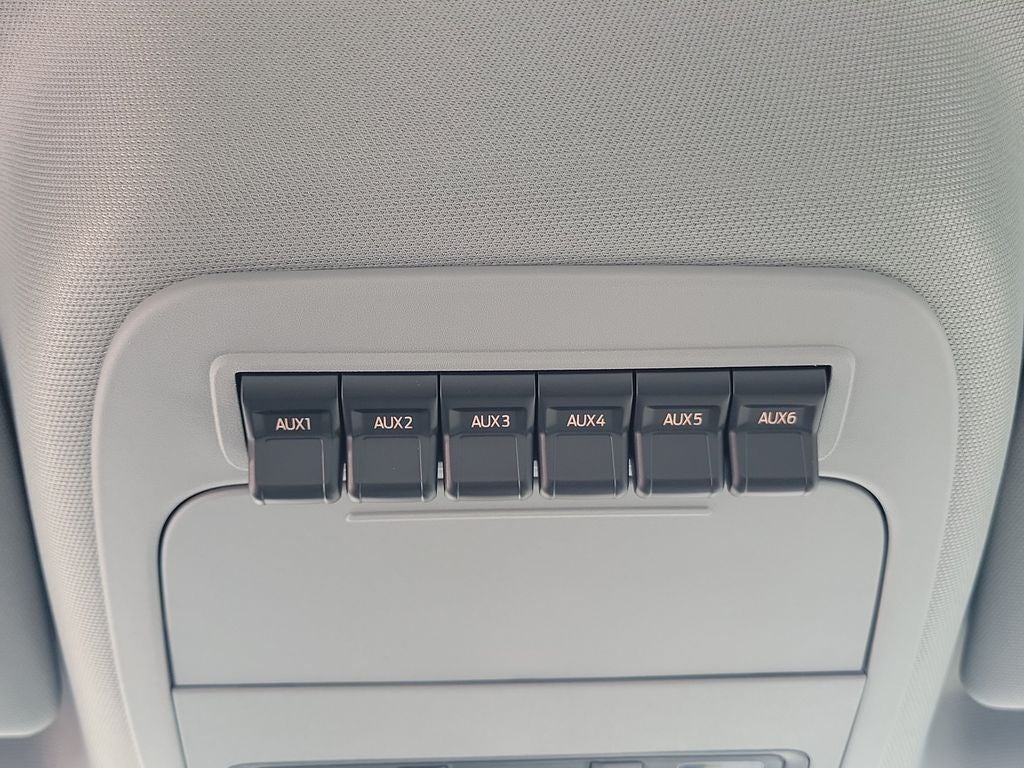 2027 Ford F-350SD XL