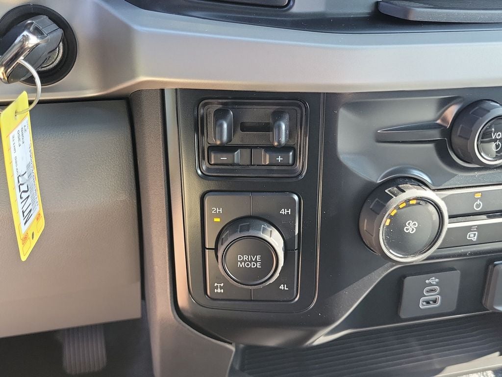 2027 Ford F-350SD XL