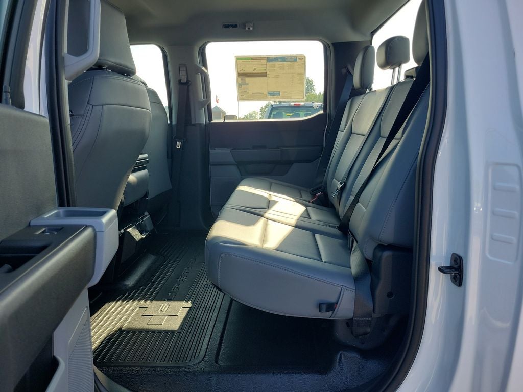2027 Ford F-350SD XL