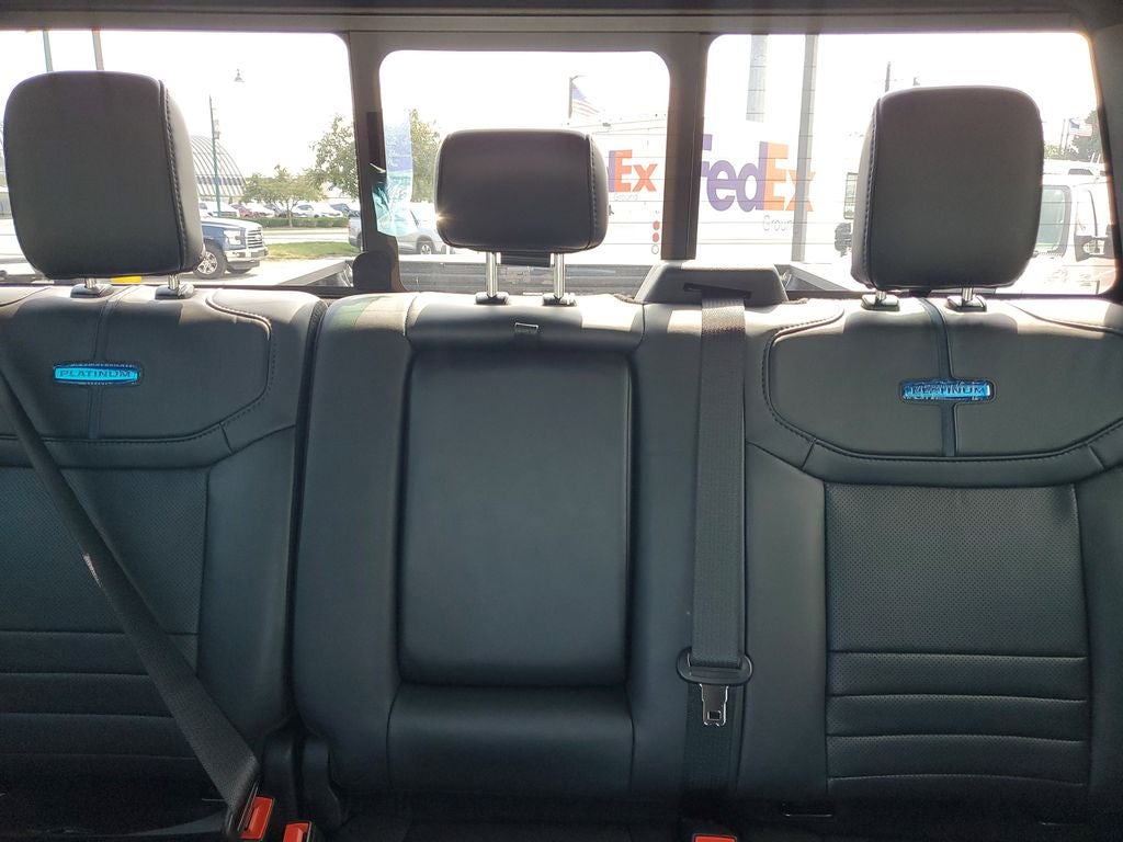 2025 Ford F-350SD Platinum