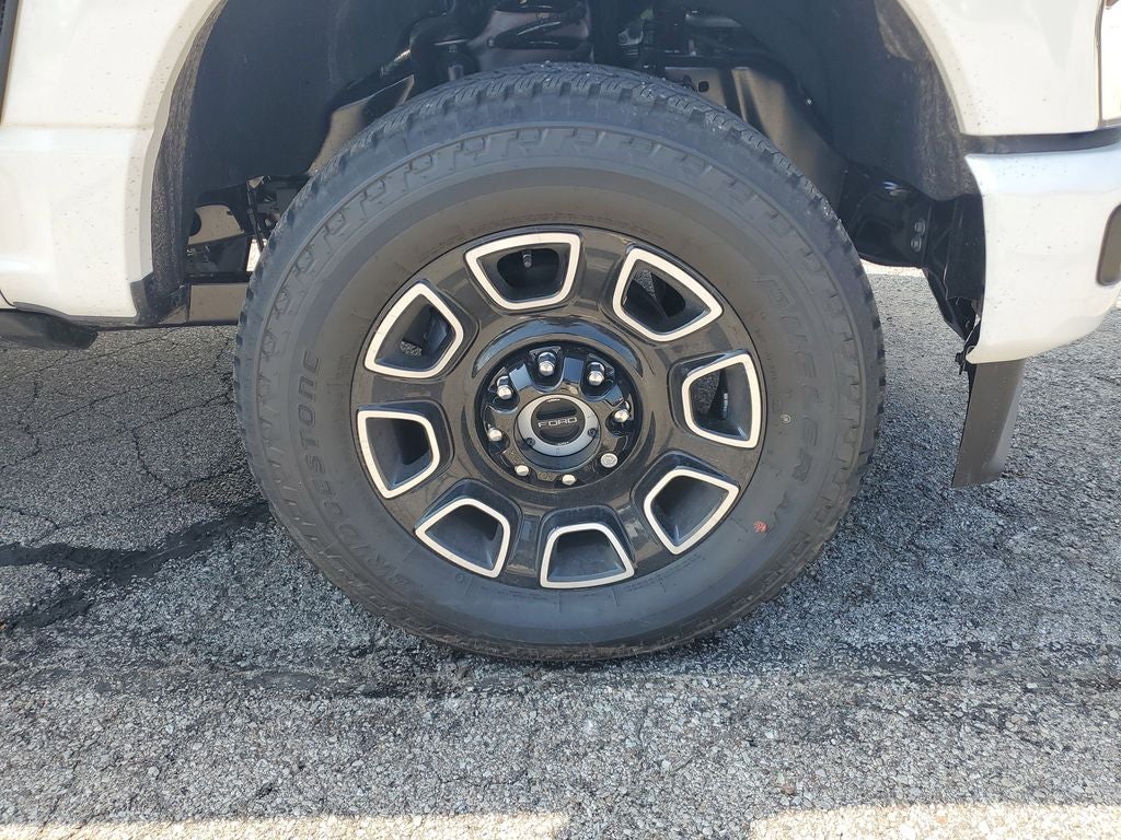 2025 Ford F-350SD Platinum