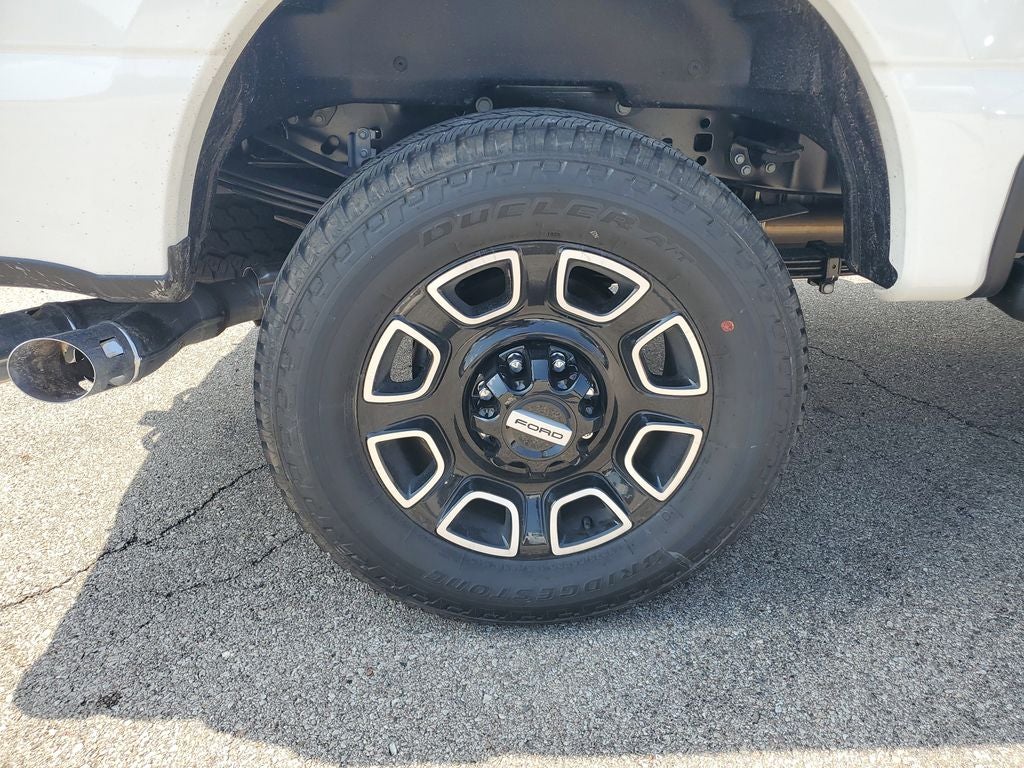 2025 Ford F-350SD Platinum