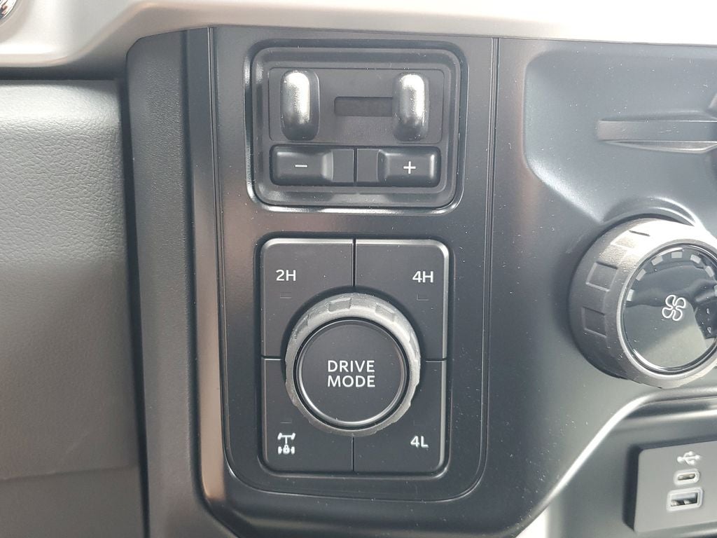 2025 Ford F-350SD XLT