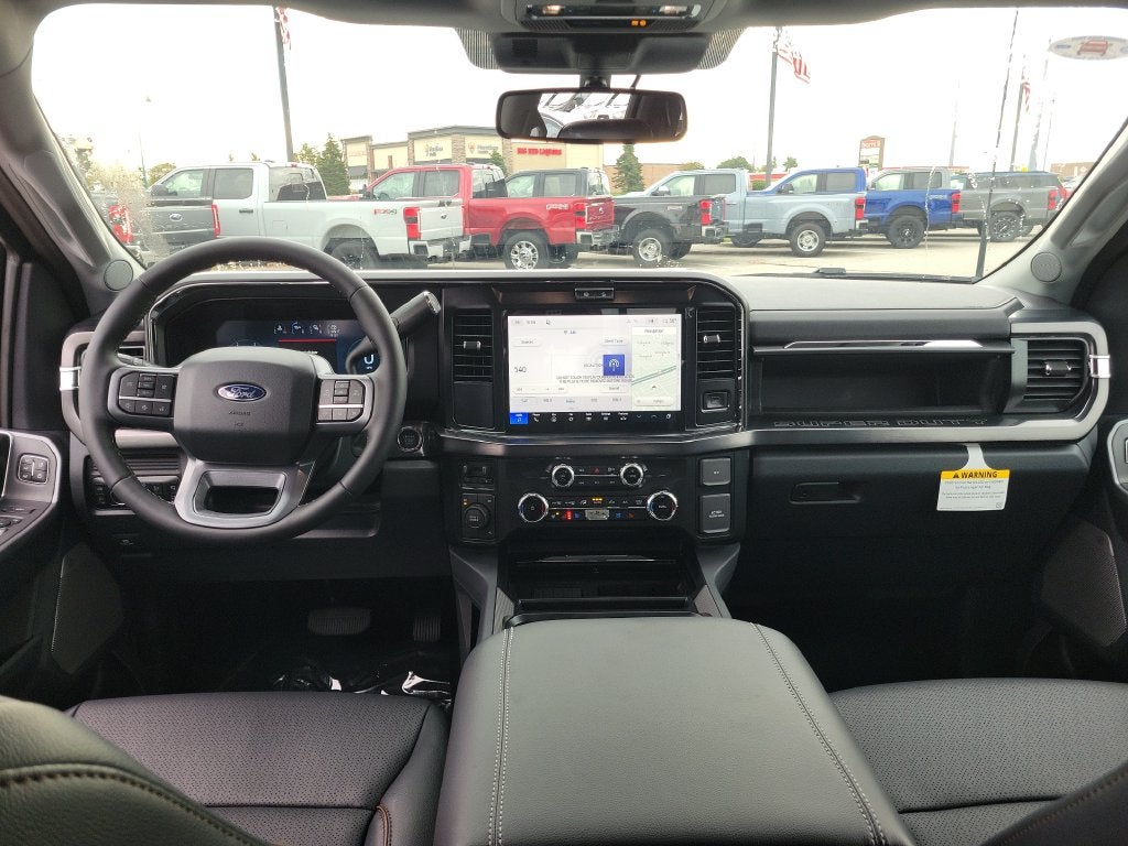 2027 Ford F-350SD Lariat DRW