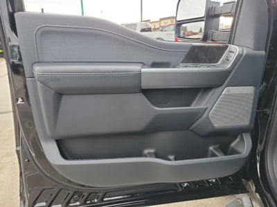 2027 Ford F-350SD Lariat DRW