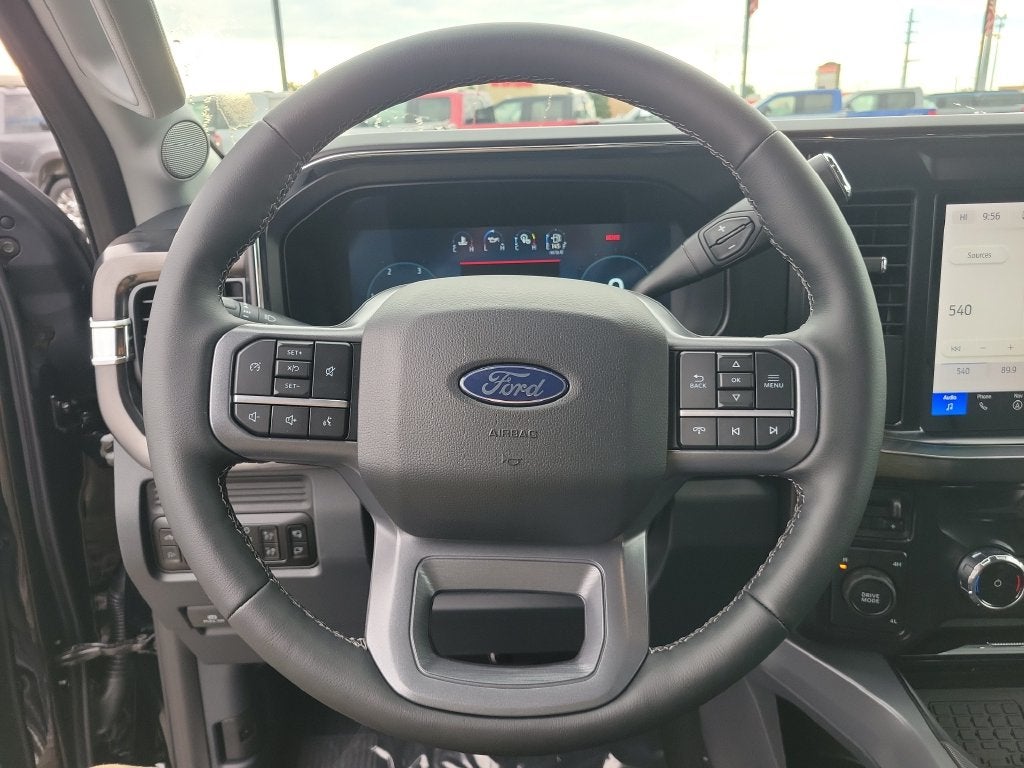 2027 Ford F-350SD Lariat DRW