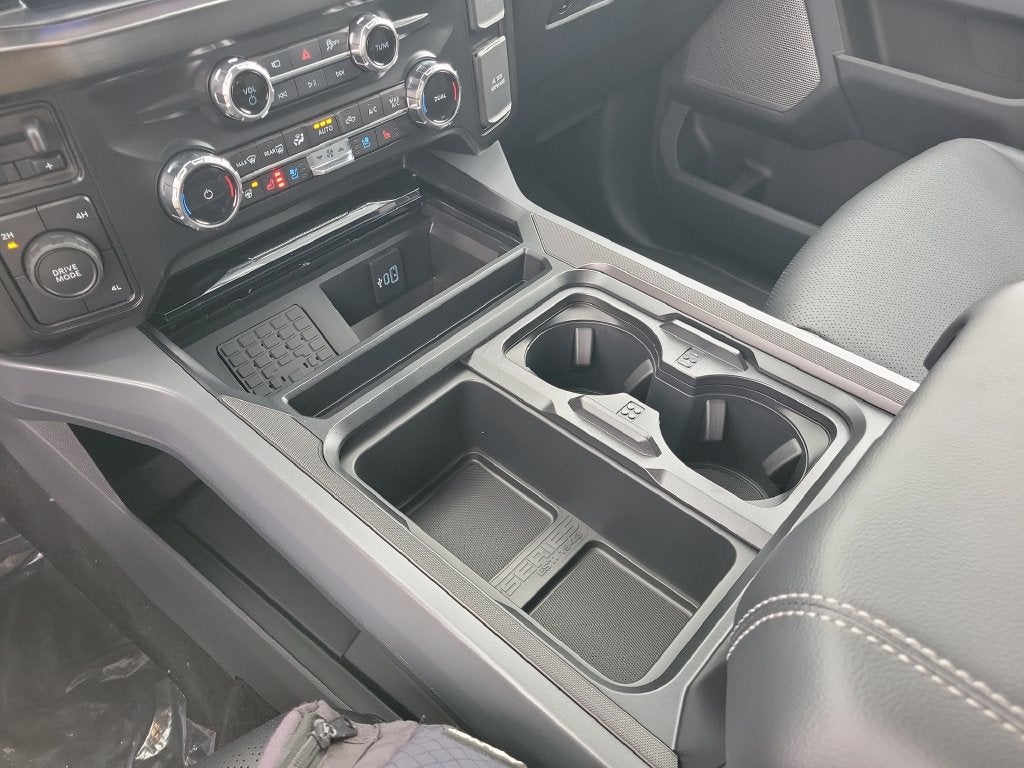 2027 Ford F-350SD Lariat DRW