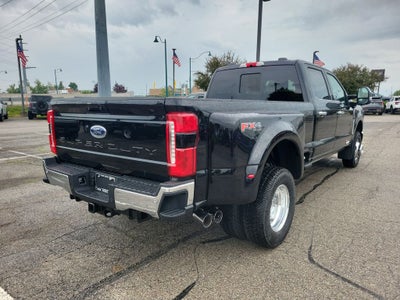 2026 Ford F-350SD Lariat DRW