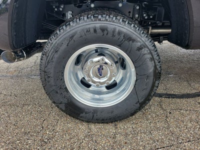 2026 Ford F-350SD Lariat DRW