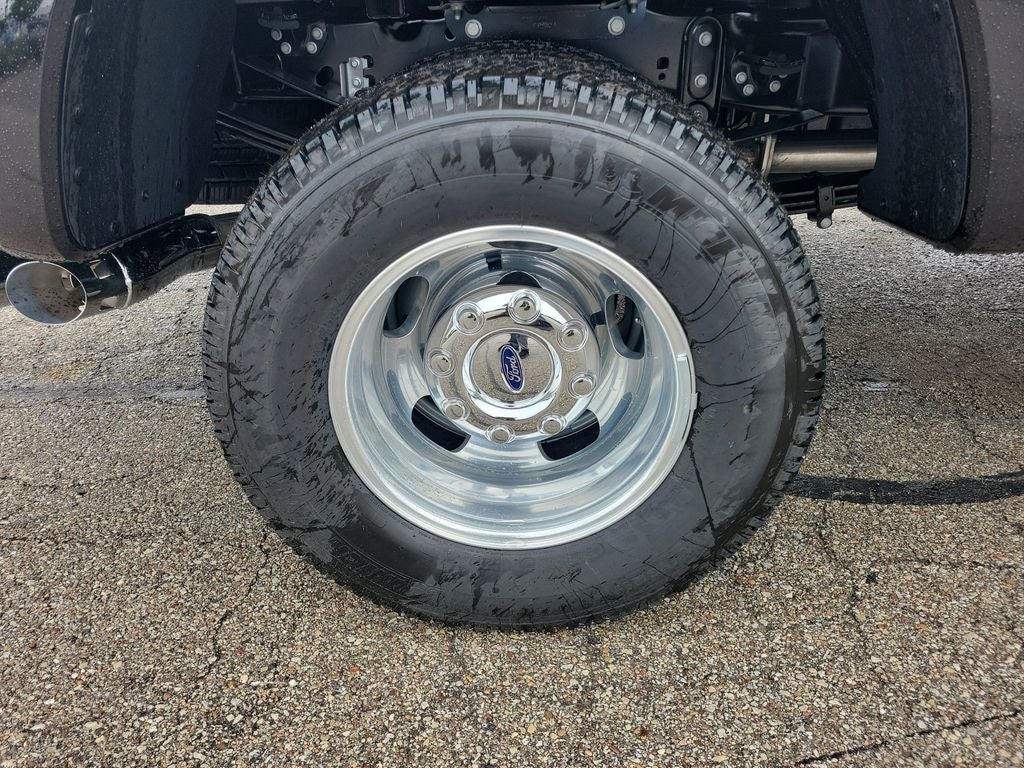2026 Ford F-350SD Lariat DRW