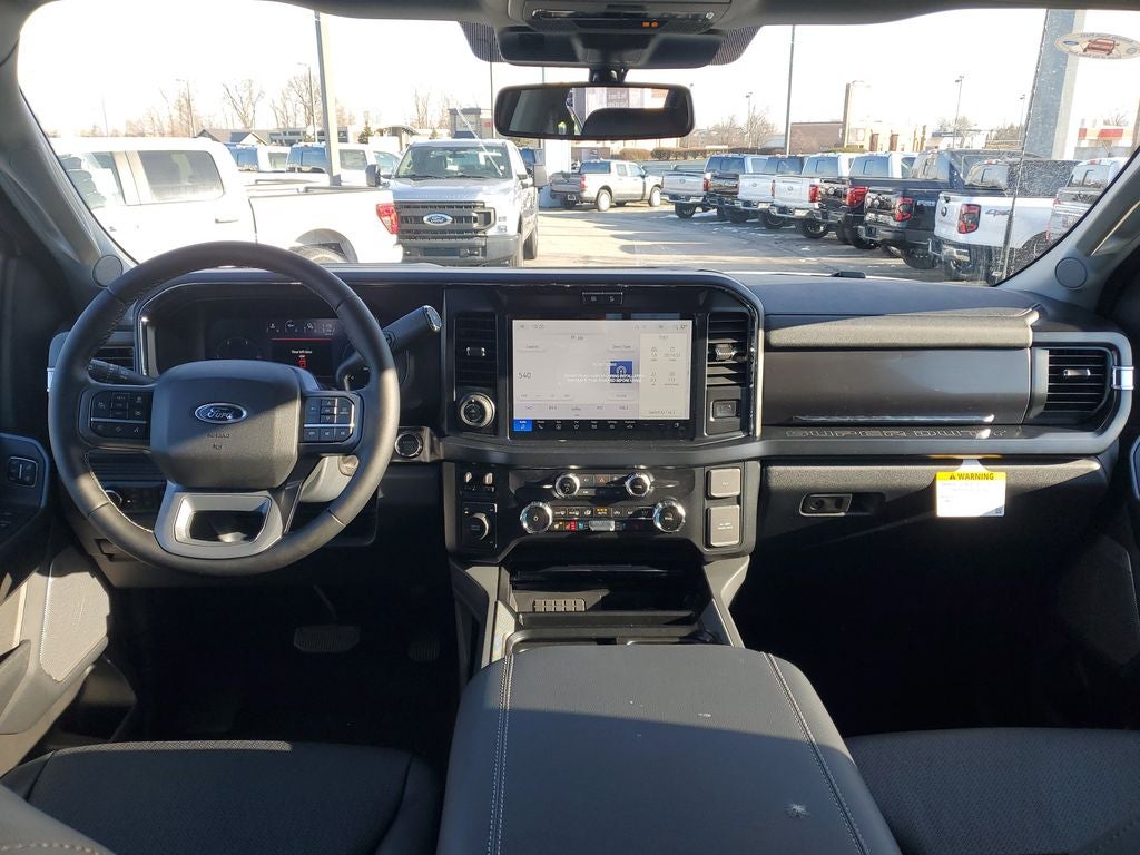 2026 Ford F-350SD Lariat DRW