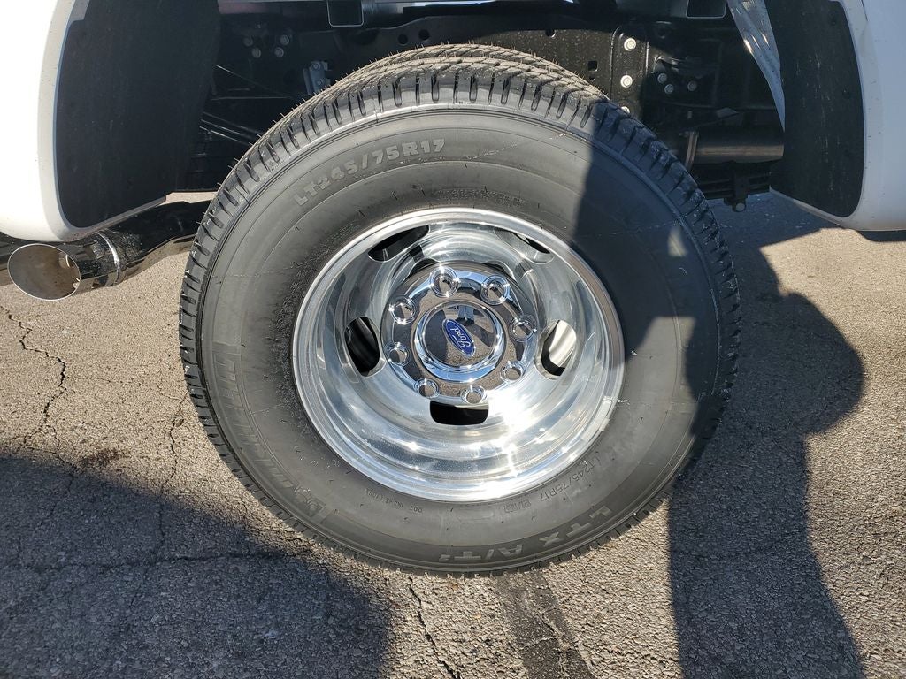 2026 Ford F-350SD Lariat DRW