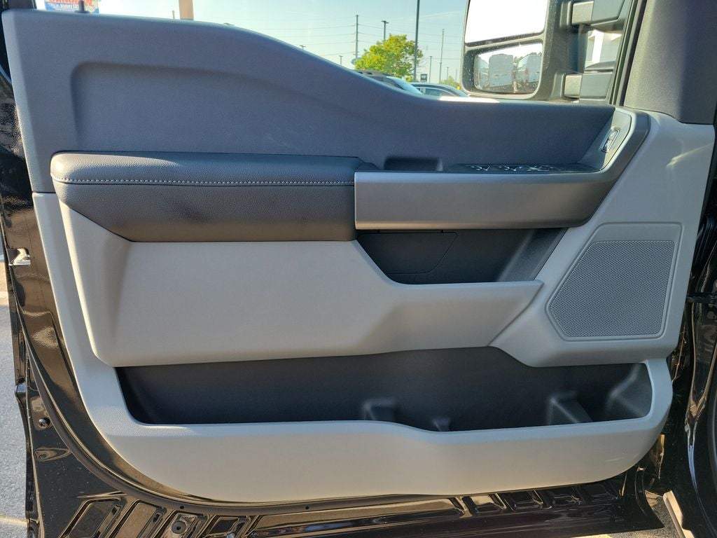 2026 Ford F-350SD XLT DRW