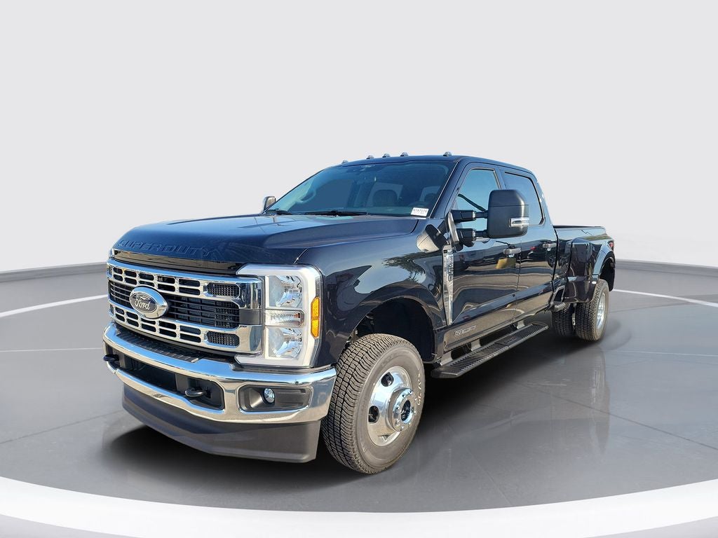 2026 Ford F-350SD XLT DRW