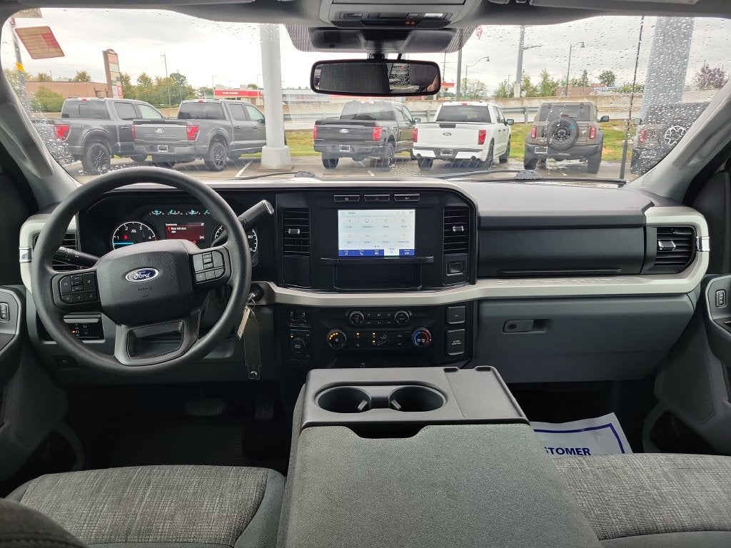 2023 Ford F-350SD XLT DRW