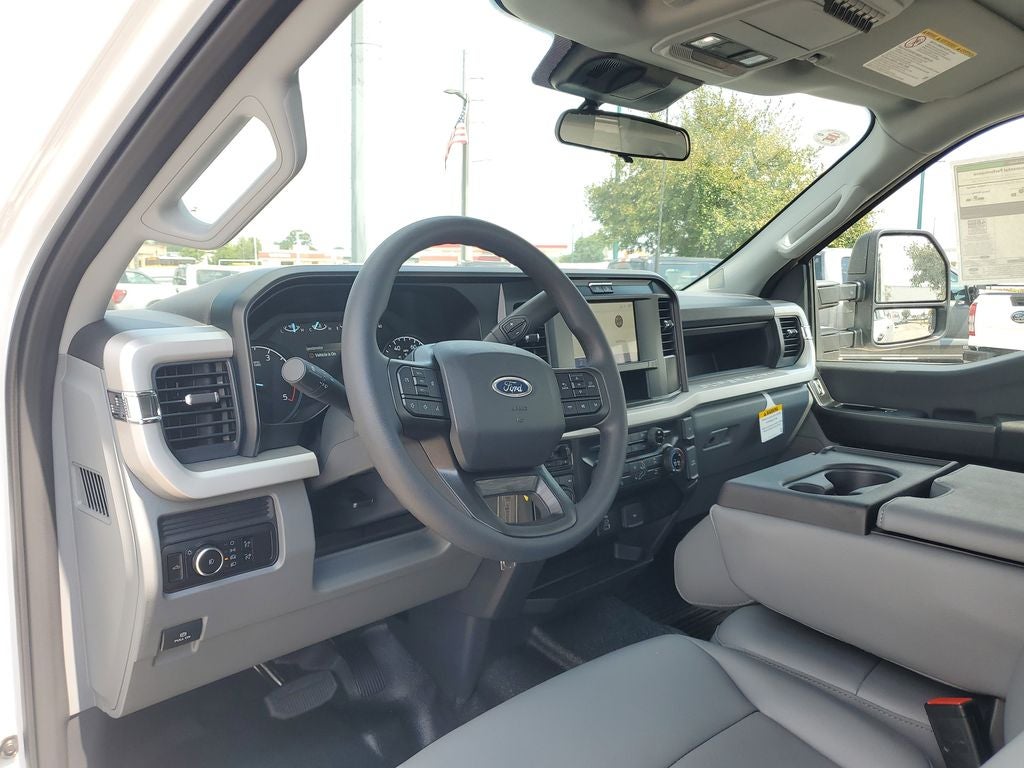 2026 Ford F-350SD XL DRW