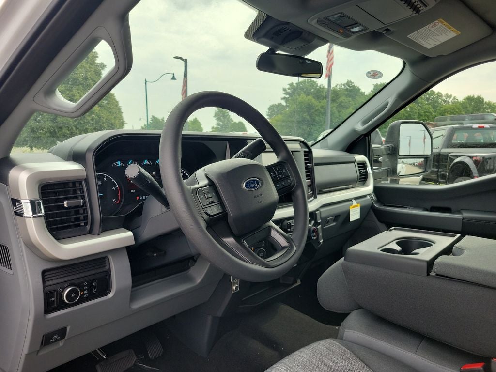 2026 Ford F-350SD XLT DRW