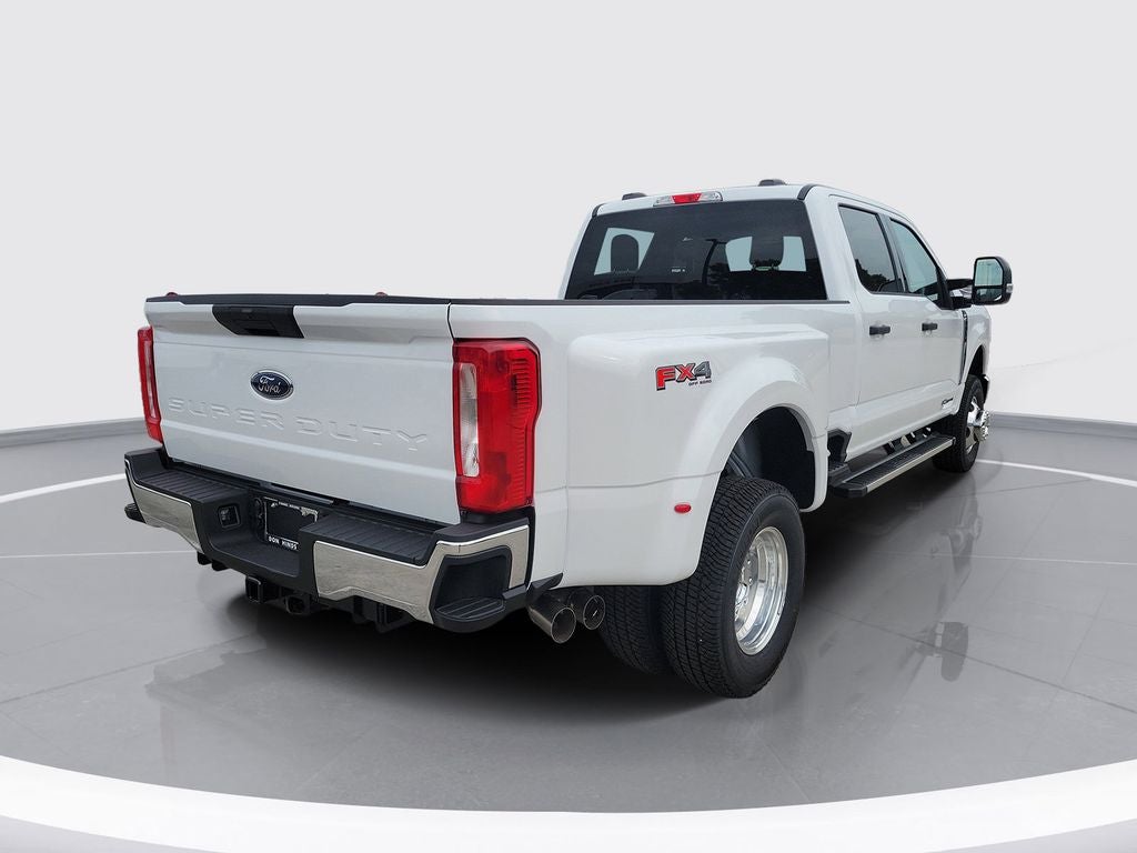 2026 Ford F-350SD XLT DRW