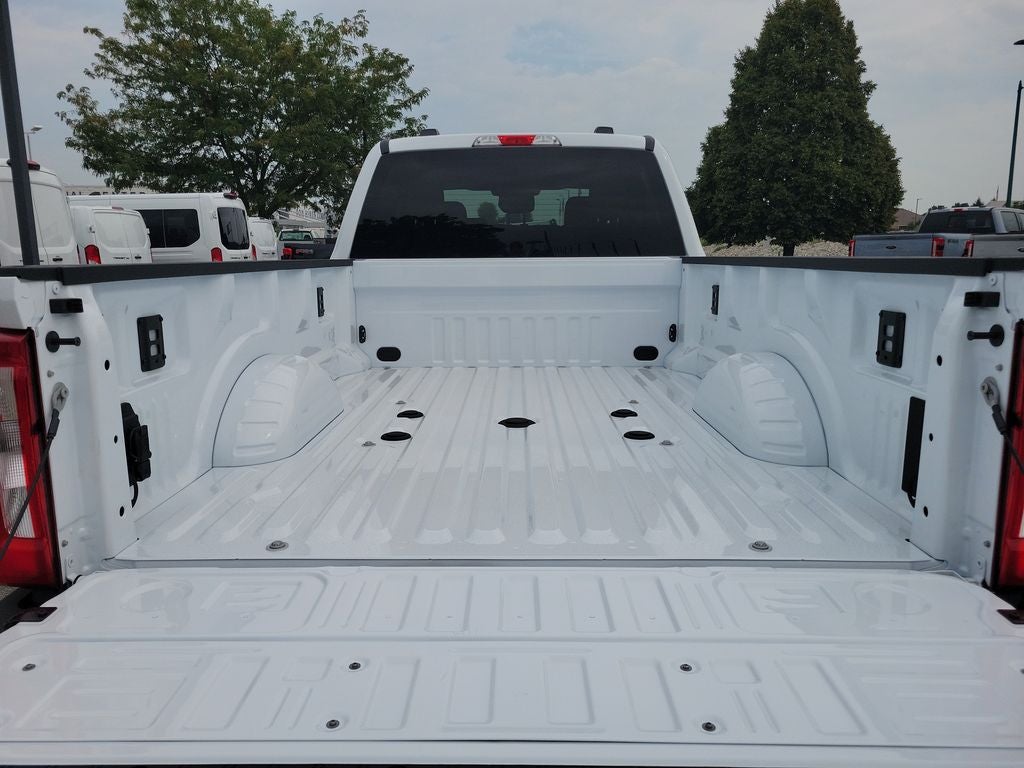 2026 Ford F-350SD XLT DRW