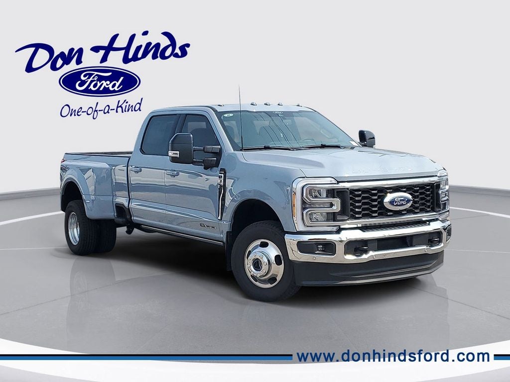 2025 Ford F-350SD Lariat DRW