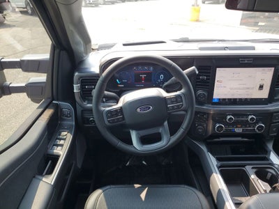 2025 Ford F-350SD Lariat DRW