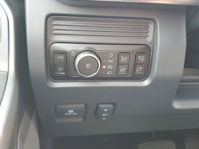 2025 Ford F-350SD Lariat DRW