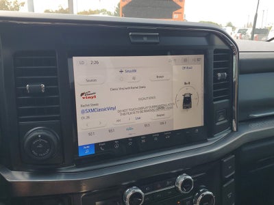 2025 Ford F-350SD Lariat DRW