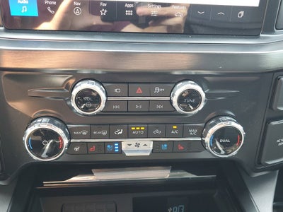 2025 Ford F-350SD Lariat DRW