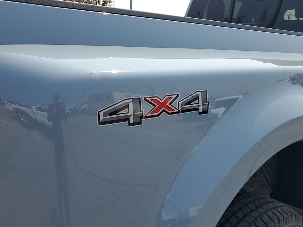 2025 Ford F-350SD Lariat DRW