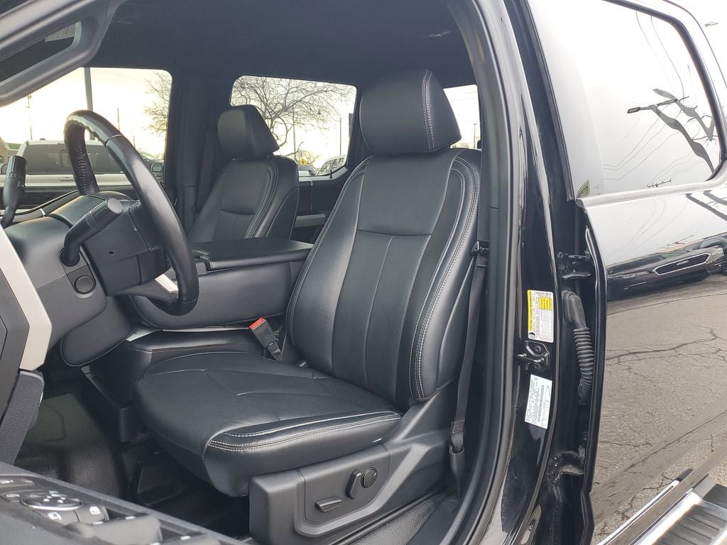 2022 Ford F-450SD Lariat DRW