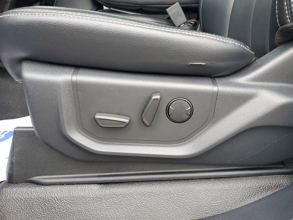 2022 Ford F-450SD Lariat DRW